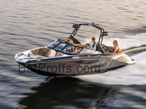 Scarab 215 tekniska specifikationer och recensioner